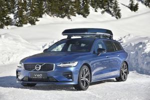 Volvo V60 T5 R-Design 2018 года